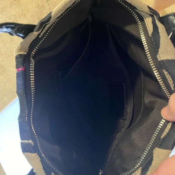 Coach Black and Cream Signature Tote - Picture 3 of 5